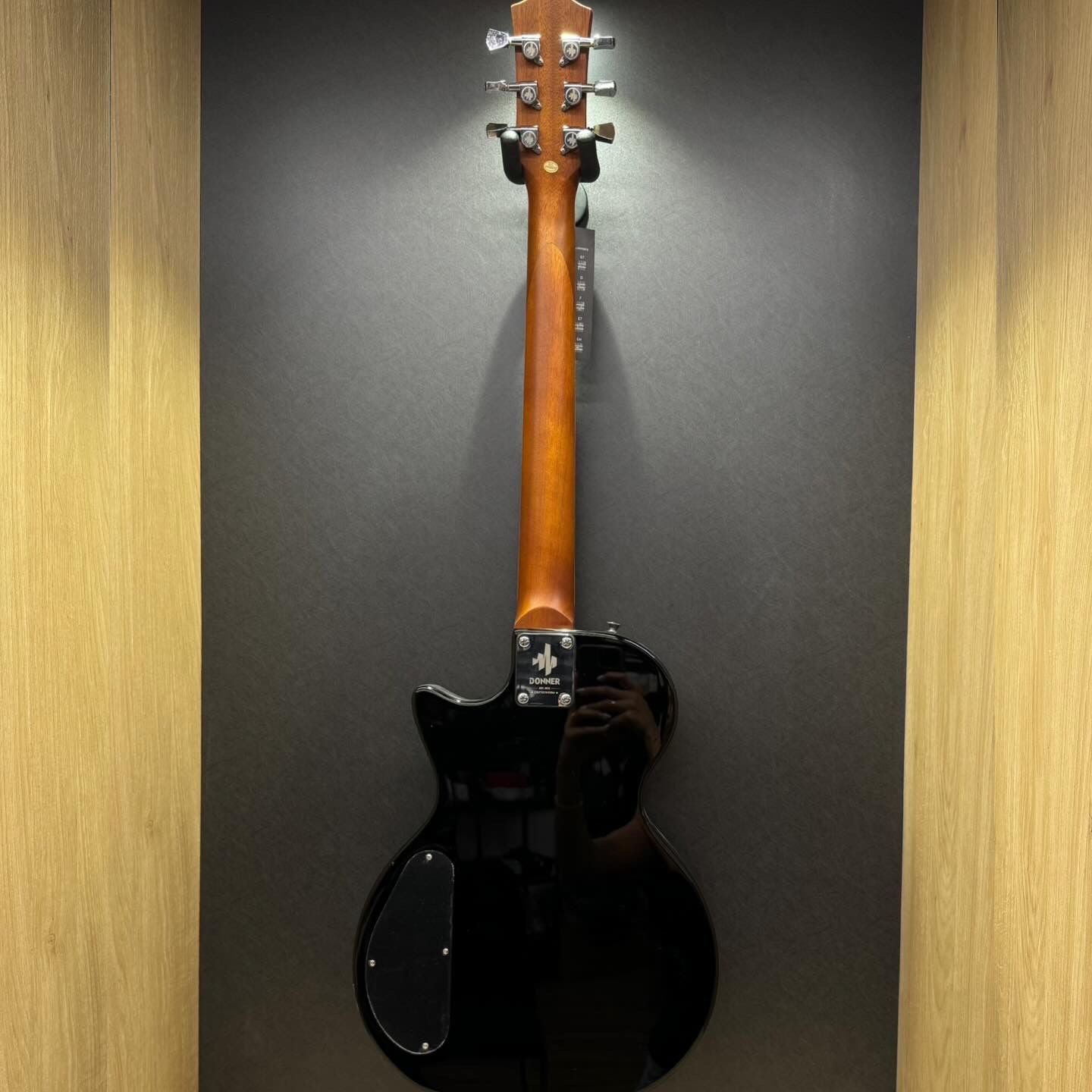 ELECTRIC GUITAR LP DONNER